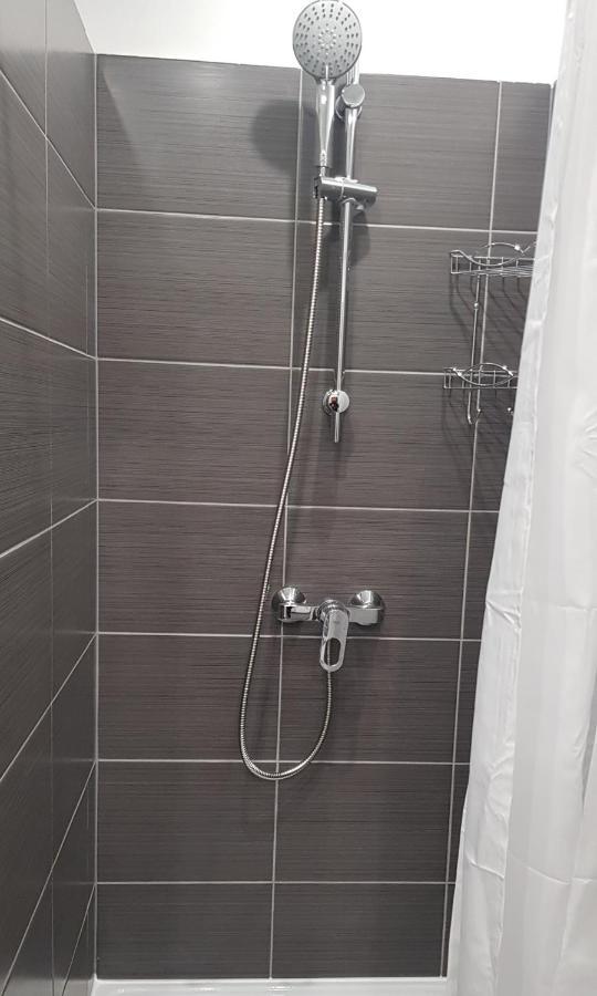 Arena Studio Apartment กลีวิตเซ ภายนอก รูปภาพ